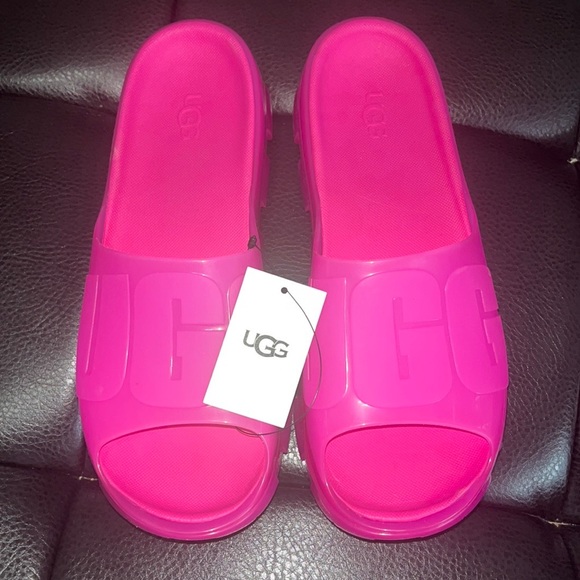 UGG Shoes - UGG Slides